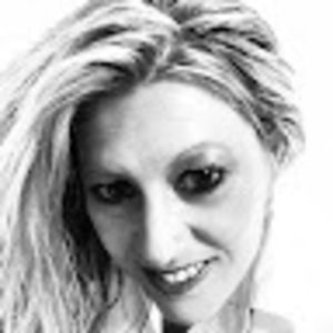 Meet your Posher, Angela jo